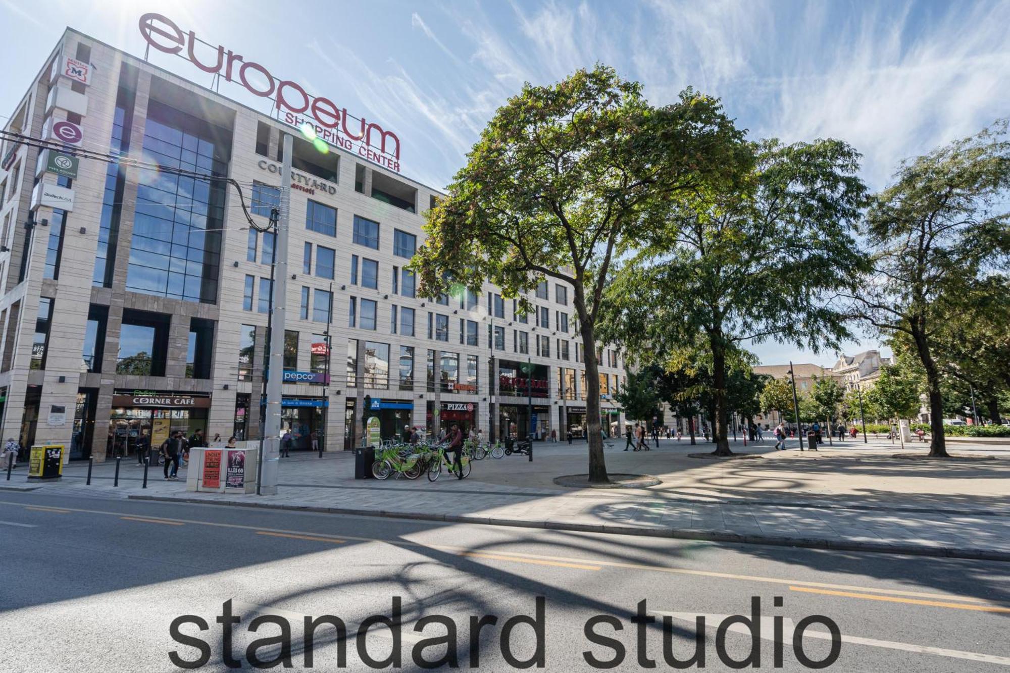 Cityzen Studios Budapest Room photo